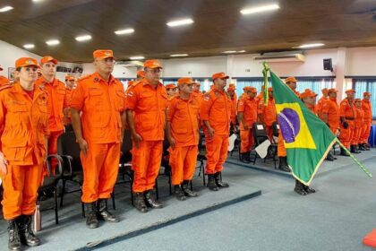 Protagonismo feminino: CBMAM realiza passagem de comando da primeira mulher a liderar o Batalhão de Incêndio