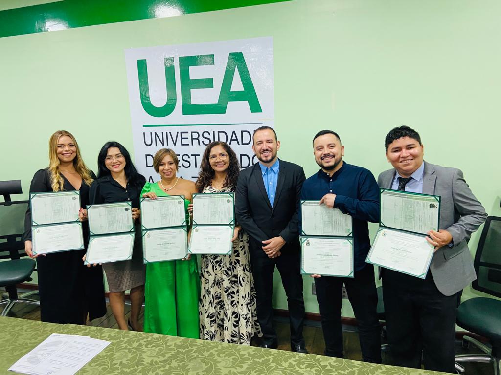 Prefeitura de Manaus certifica alunos do curso de MBA