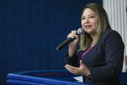 ‘Estou agradecida pela oportunidade na minha vida’, diz beneficiária do Crédito Rosa