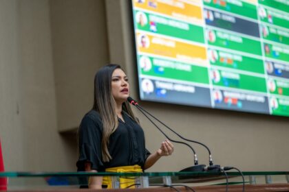 Deputada Joana Darc destaca a importância do PL de incentivo ao uso da Terapia Assistida por Animais