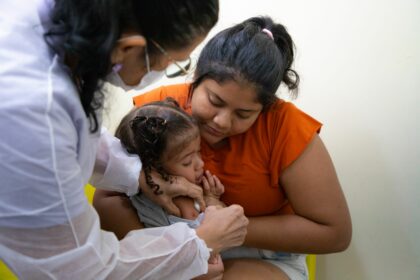 Manaus tem aumento na cobertura de vacinas do calendário infantil e supera médias nacionais