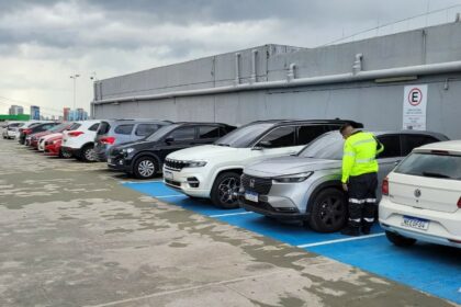 Prefeitura intensifica fiscalização em shoppings e supermercados