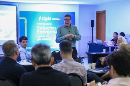 Governo do Amazonas lança proposta de incentivo ao consumo de GNV no interior junto a empresários do ramo de combustíveis