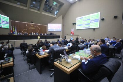 Leis voltadas à Educação da Assembleia Legislativa são sancionadas pelo Governo do Estado em 2023