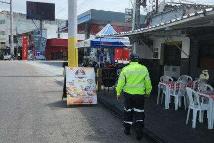 Prefeitura realiza operação “Calçada Livre”