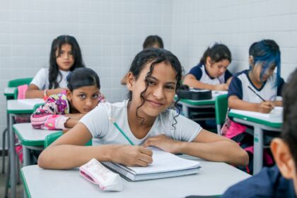 Prefeitura inicia rematrícula dos alunos da rede municipal de educação nesta segunda-feira