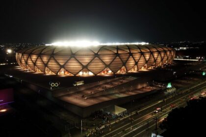 Wilson Lima destaca que Estado deu início à preparação da Arena do Amazônia para receber Flamengo e Audax