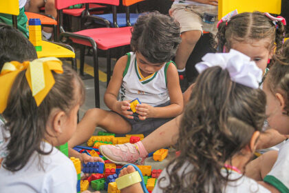Mais de 2 mil inscrições são realizadas nas primeiras horas para as creches da Prefeitura de Manaus