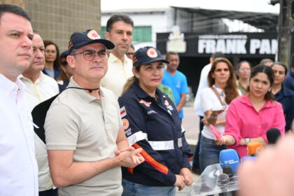 Prefeito entregou para o Samu Manaus 16 novas motolâncias
