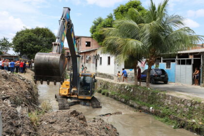 Revoga medida cautelar de suspenção de dragagem em igarapés