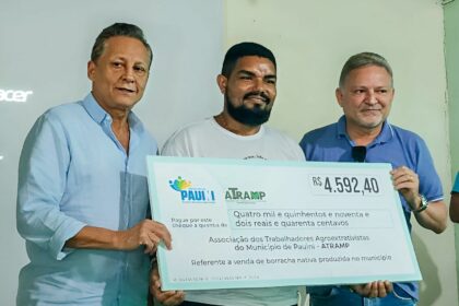 Adjuto Afonso prestigia evento de fortalecimento do extrativismo em Pauini