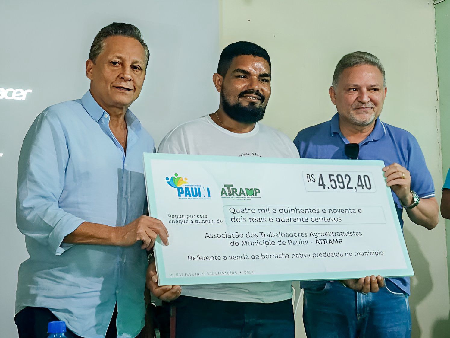 Adjuto Afonso prestigia evento de fortalecimento do extrativismo em Pauini