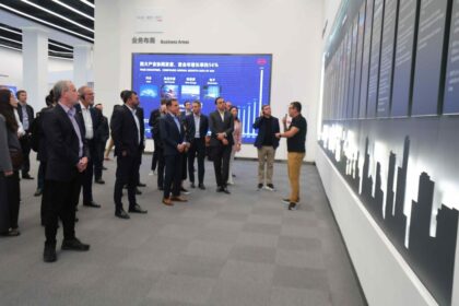 Wilson Lima visita empresas na China com operação no PIM e destaca credibilidade do Amazonas para atrair novos investimentos