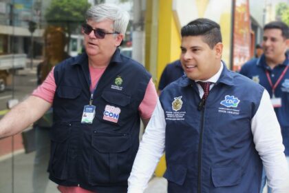 Comissão de Defesa do Consumidor da Aleam orienta pais sobre as compras de material escolar