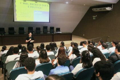 Escola do Legislativo da Aleam faz balanço de atividades no último ano