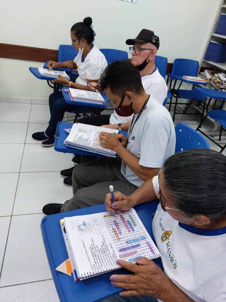 FUnATI e Semed abrem matrículas para a escolarização de adultos e pessoas idosas