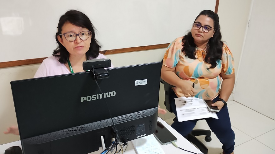 Prefeitura discute técnica de exame preventivo do câncer uterino