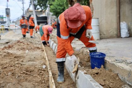 Obra de alargamento na avenida Ephfigênio Salles avança