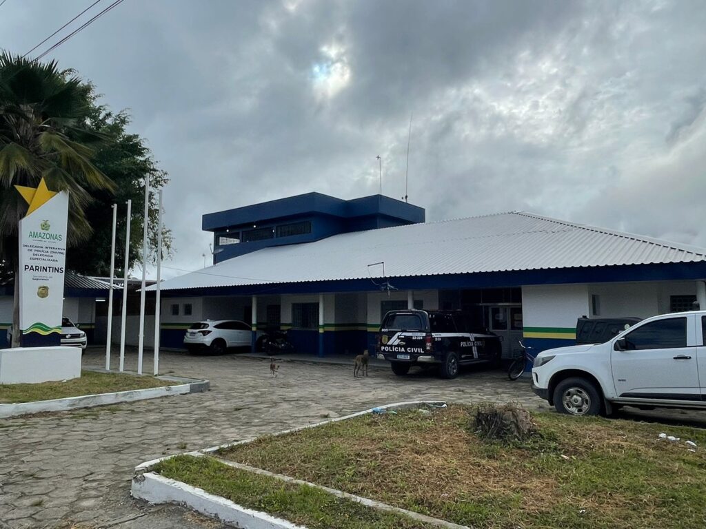 Em Parintins, Polícia Civil prende homem por estupro de vulnerável das três enteadas