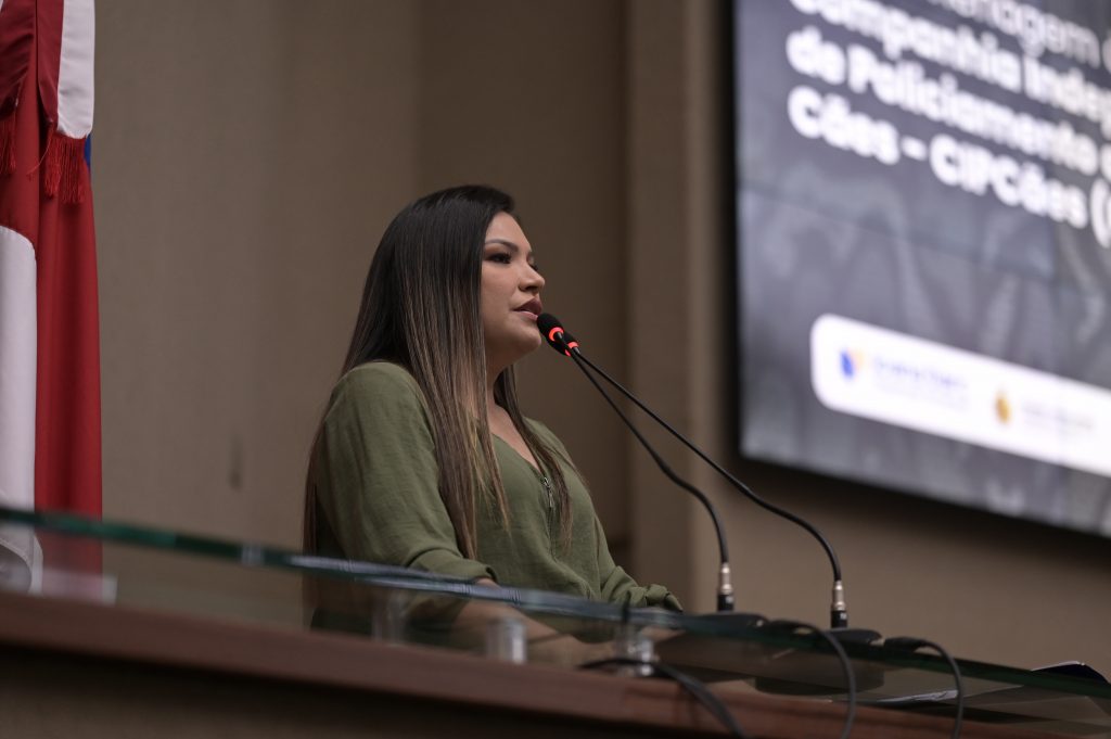 Projeto de Joana Darc defende a inclusão da educação climática nas escolas da rede pública do Amazonas