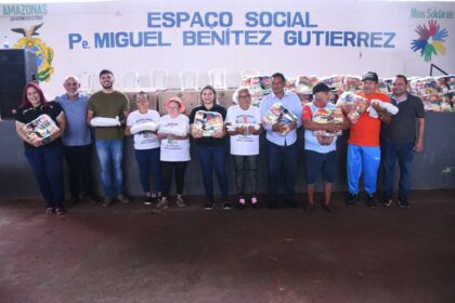 Deputado Cabo Maciel acompanha Ação Social da Sejusc que contemplou Associação Mãos Solidárias de Itacoatiara