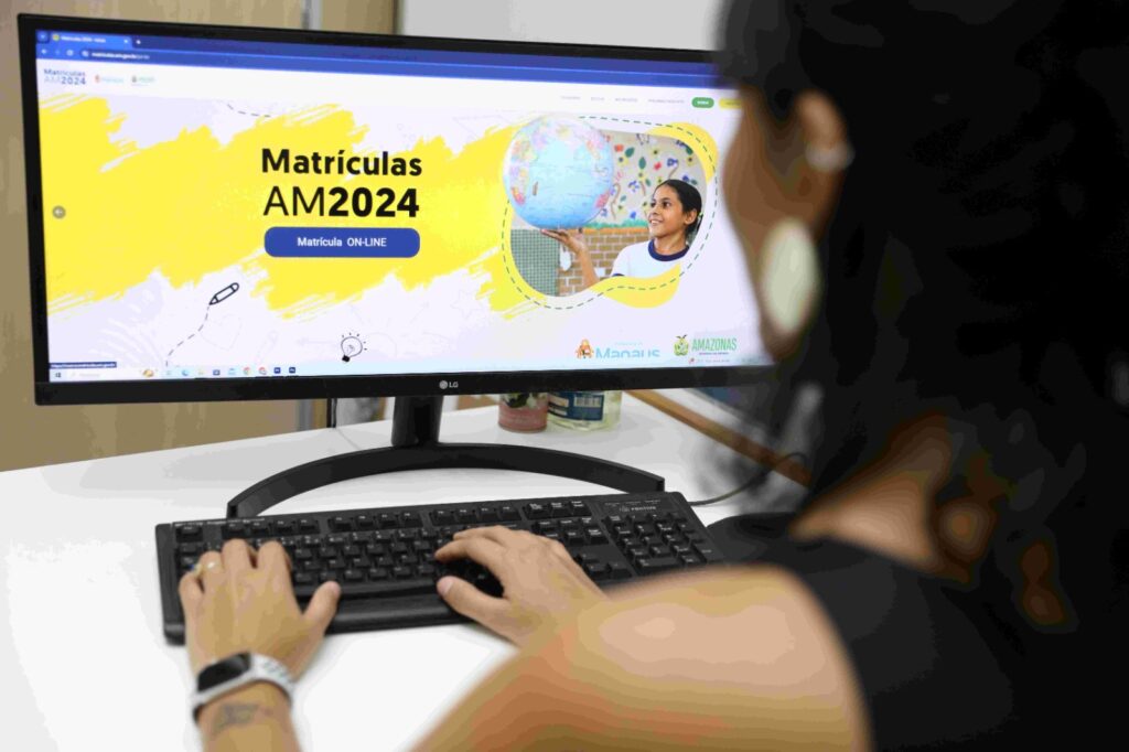 Matrículas 2024: Pais ou responsáveis devem entregar documentos para efetivação de matrícula