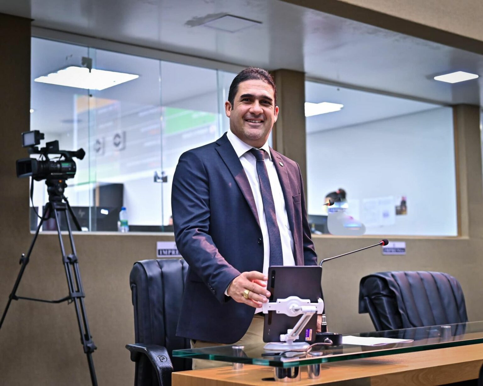 Cristiano D’Angelo apresenta Projeto Lei para instituir o ‘Dia Estadual de Conscientização Sobre as Doenças Oculares Raras’