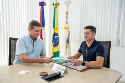 Prefeito decreta medidas para economizar R$ 120 milhões