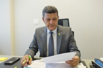 Deputado Comandante Dan diz que delegacia de Carauari não tem condição de funcionamento