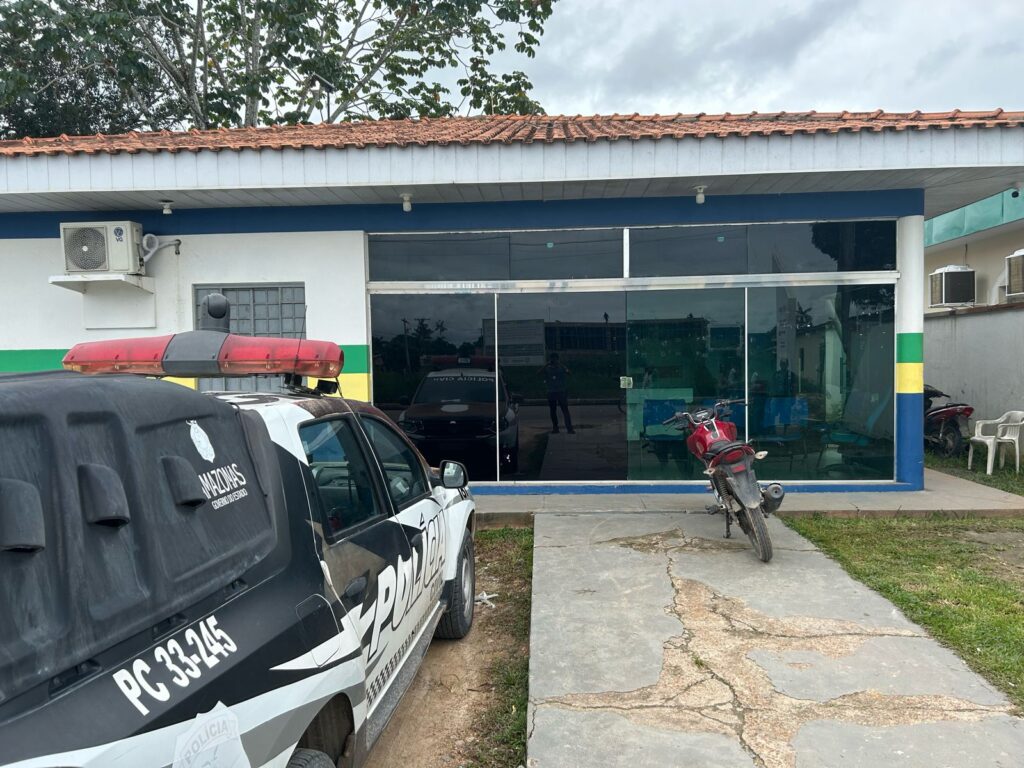 Em Manicoré, PC-AM prende homem por estupro de vulnerável praticado contra a própria neta