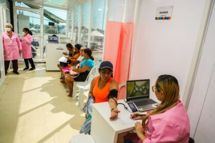 Unidades Móveis da prefeitura atendem em novos locais