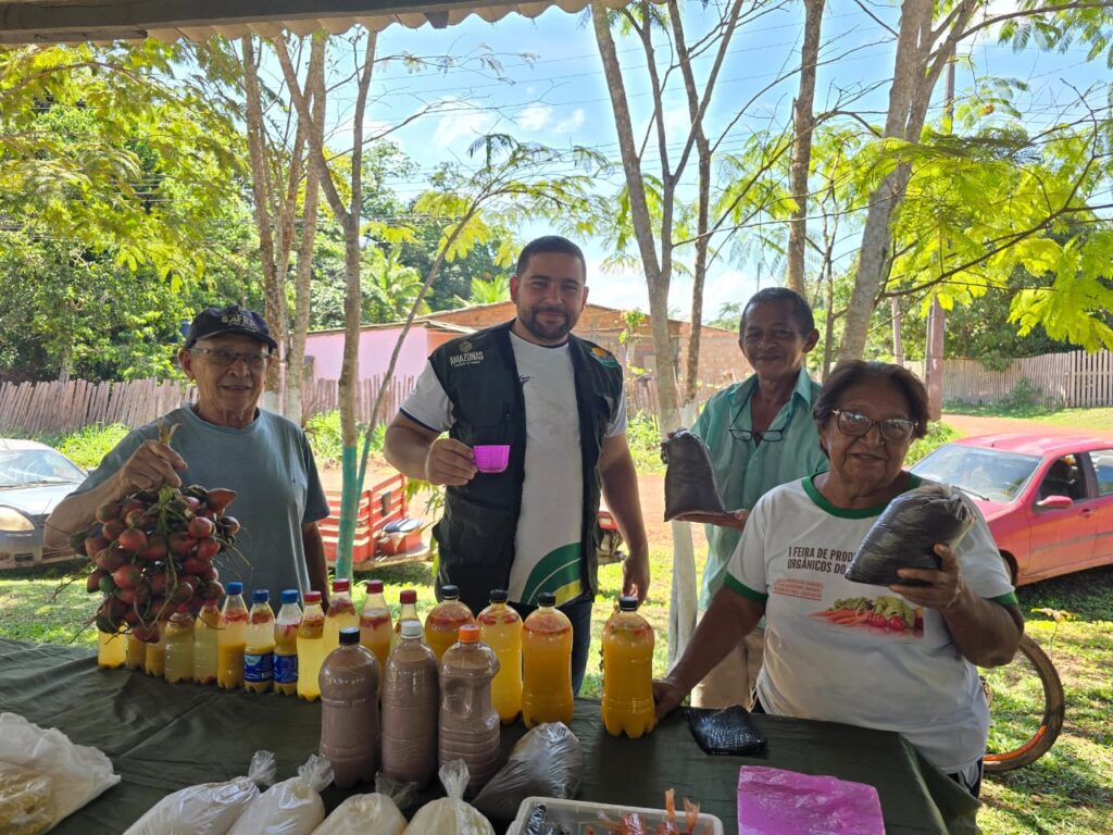 Idam participa de I Feira de Produtos Agroecológicos Orgânicos em Presidente Figueiredo