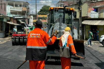 Após solicitação do vereador Joelson Silva, rua Saga na Compensa recebe recapeamento asfáltico