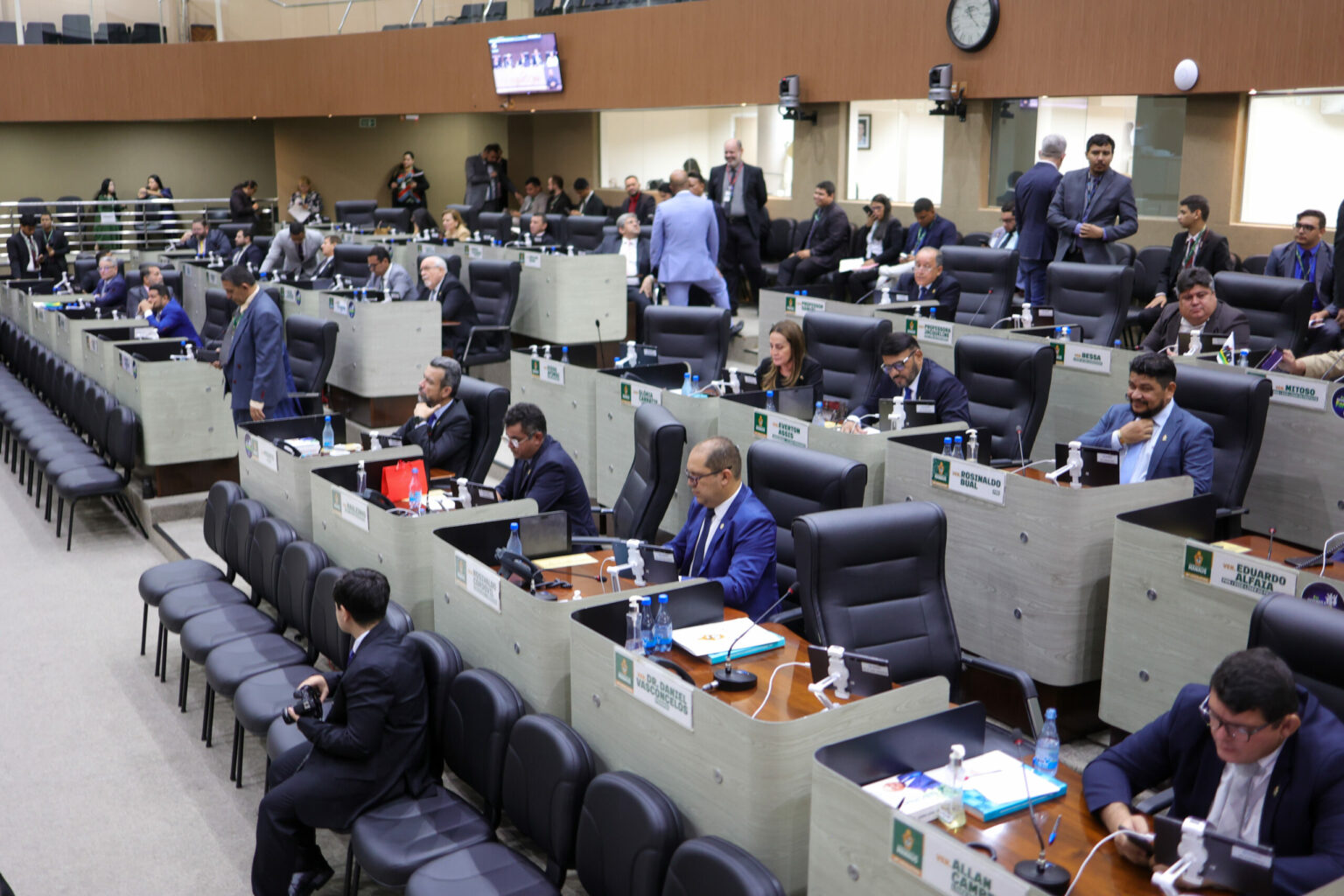 Vereadores debatem 19 Projetos de Lei durante Sessão Plenária desta segunda-feira (26/02)