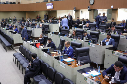 Vereadores debatem 19 Projetos de Lei durante Sessão Plenária desta segunda-feira (26/02)