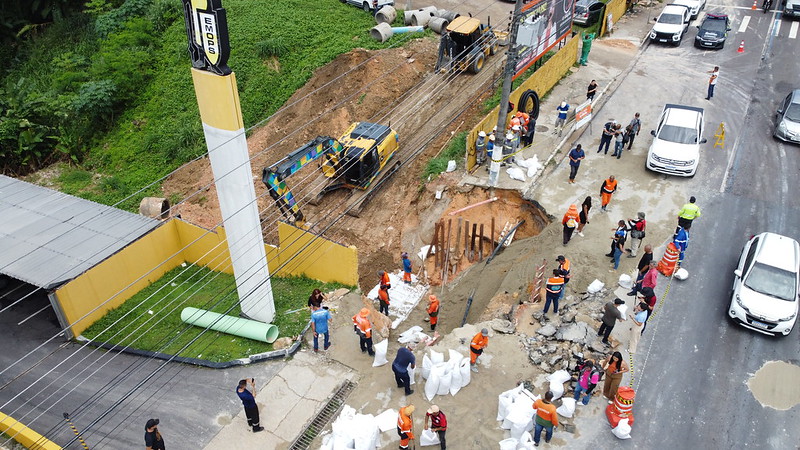 Prefeitura avança em obra na avenida Constantino Nery