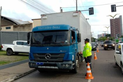 Prefeitura monitora via regulamentada para zona máxima