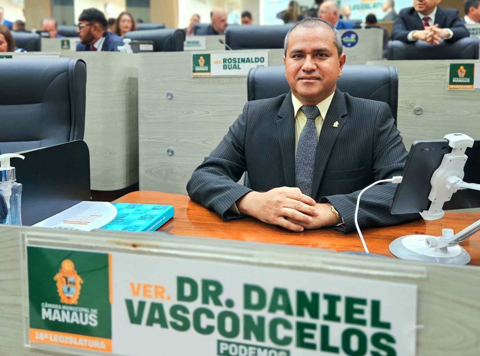PL de Dr. Daniel Vasconcelos que beneficia alunos com epilepsia avança na CMM