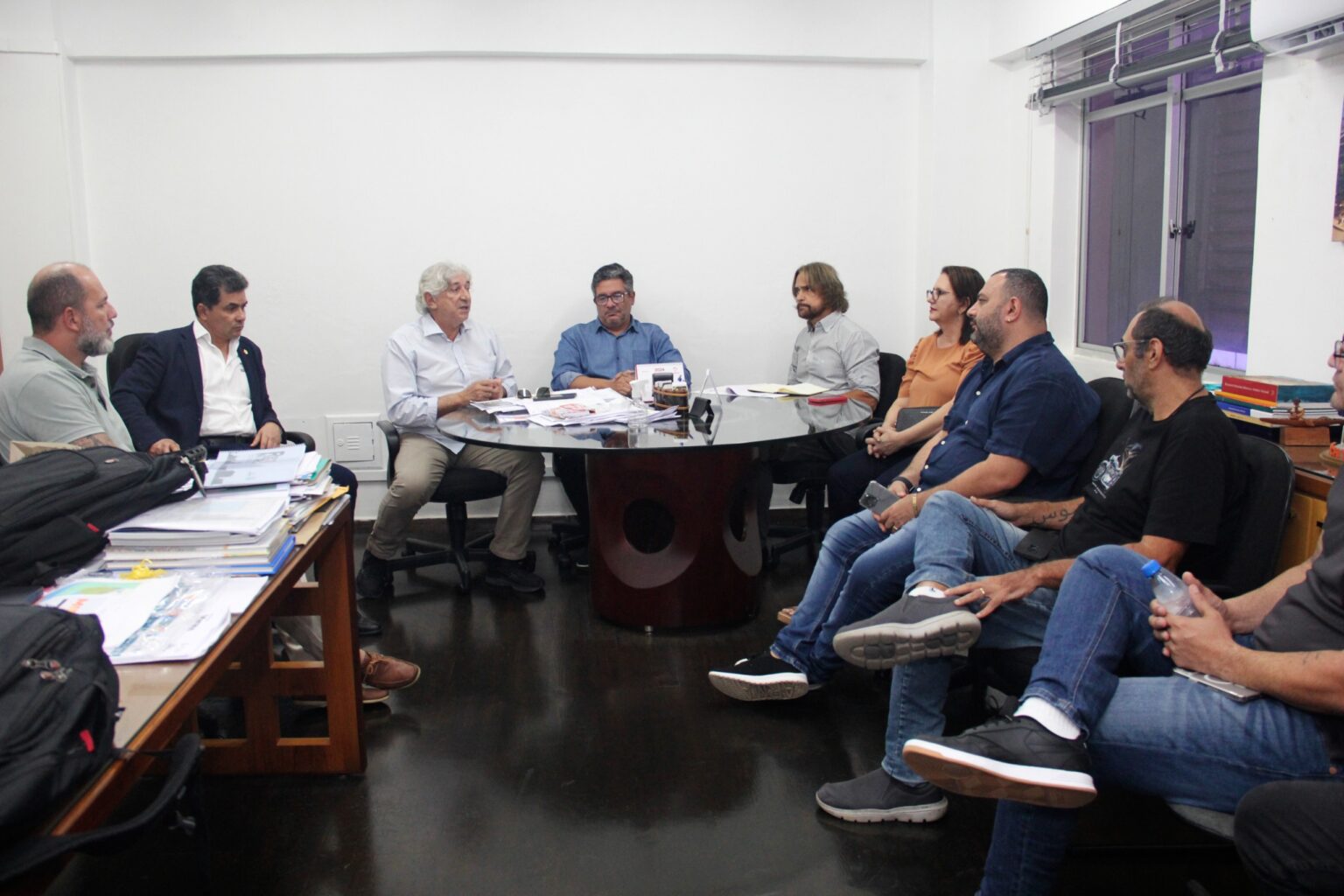 Prefeitura realiza reunião com operadores da licitação para mirante