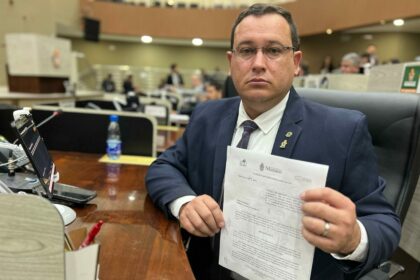 Moção de Repúdio contra falas do presidente solicitada por Raiff Matos é aprovada na CMM
