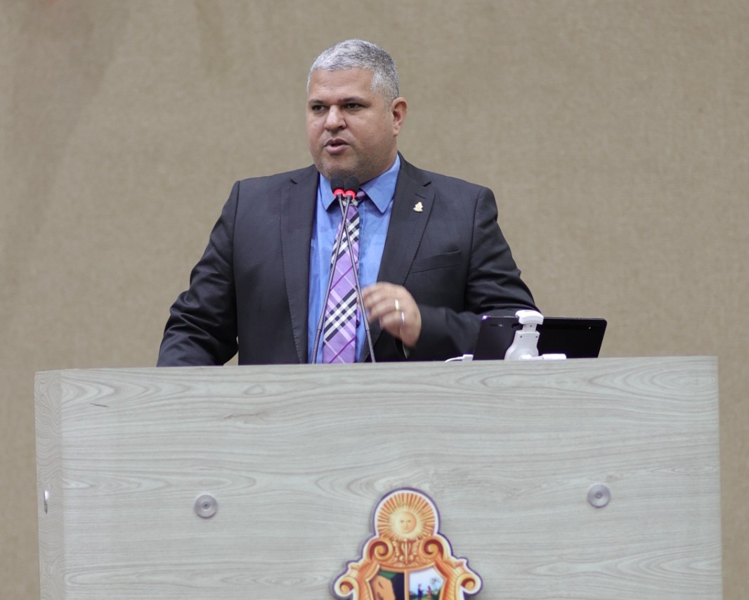 Elan Alencar destaca ações realizadas durante recesso parlamentar