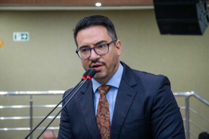 Viagem ao Caribe: Requerimento de Guedes não avança na CMM