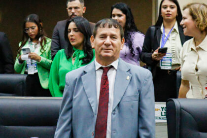 Na abertura dos trabalhos legislativos, Roberto Sabino planeja mandato mais produtivo em 2024