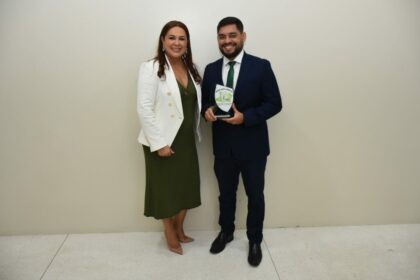 UEA recebe Prêmio Mérito Ambiental 2023