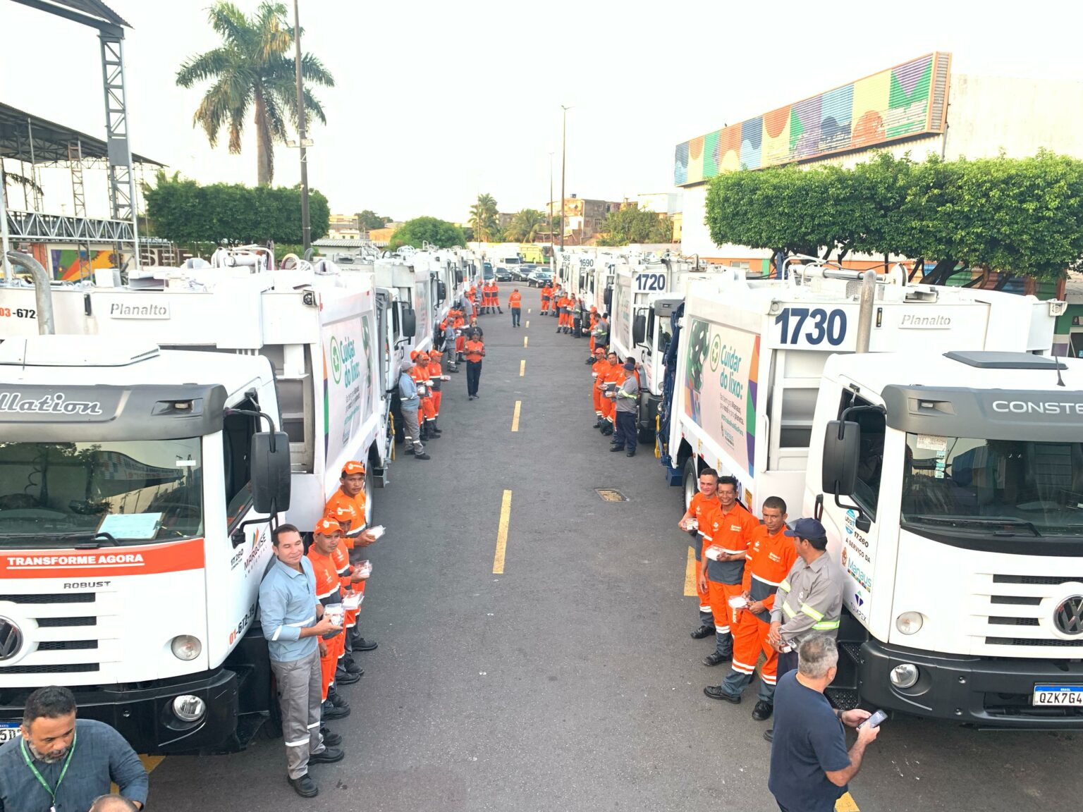 Semulsp renovou a frota dos carros coletores de lixo