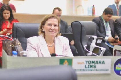 Yomara Lins reforça importância de lei que cria Portal da Transparência para avaliação do ensino