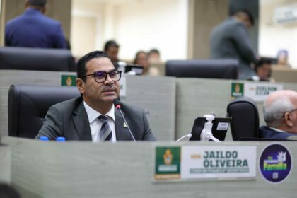 Jaildo Oliveira alerta para possível greve de rodoviários por falta de pagamento