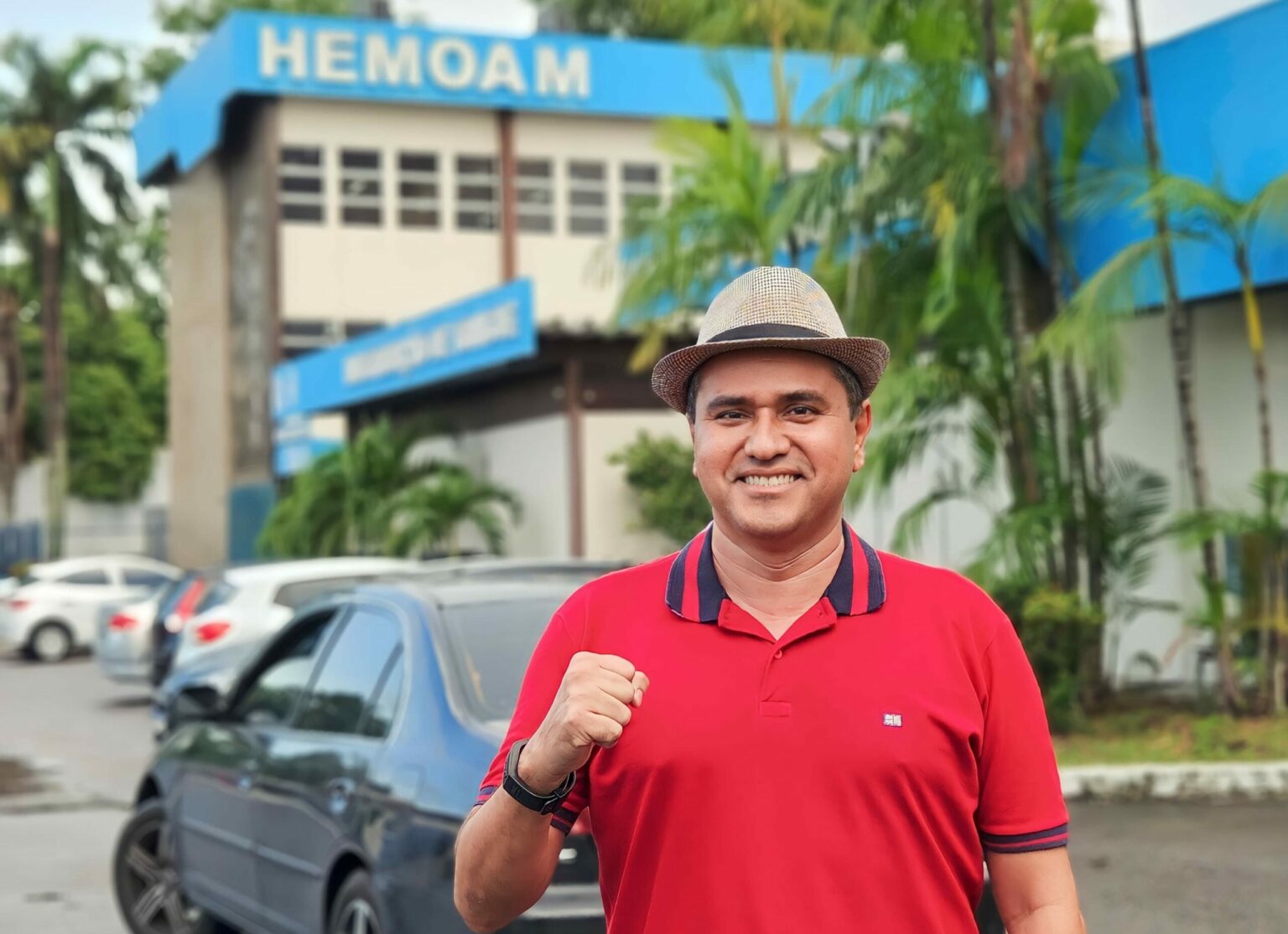 Dr. Daniel Vasconcelos incentiva a doação de sangue no Hemoam durante o Carnaval