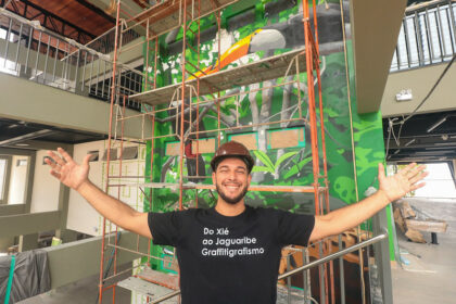Arte autoral urbana será o ponto de cor do mirante Lúcia Almeida em dois grandes painéis