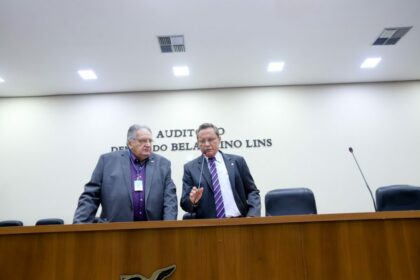 Adjuto Afonso conduz debate sobre a reforma tributária e os impactos junto às cooperativas e empreendedores